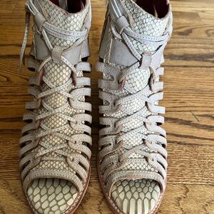 Freebird Beige Gladiator Sandals